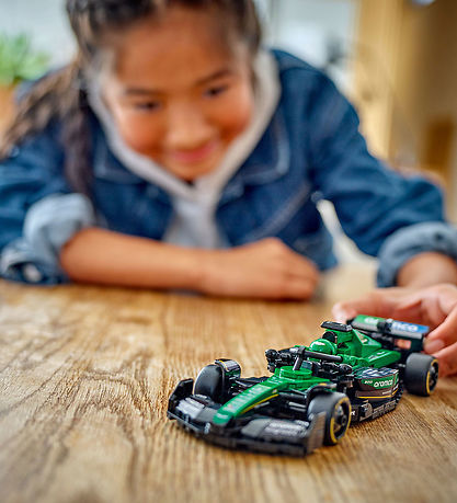 LEGO® Speed Champions - Formula 1 Aston Martin Aramco 77245 - 26