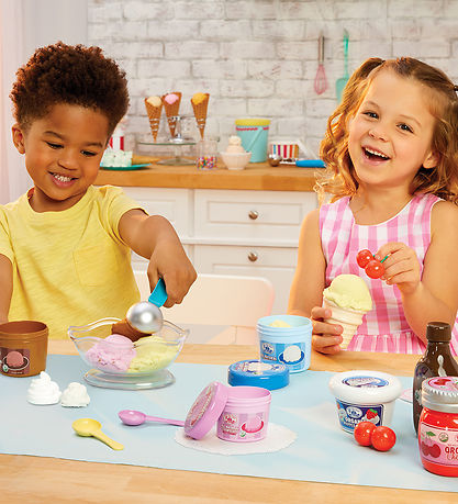 Little Tikes Play Food - Creative Chefs - 17 Parts - Ice Cream S