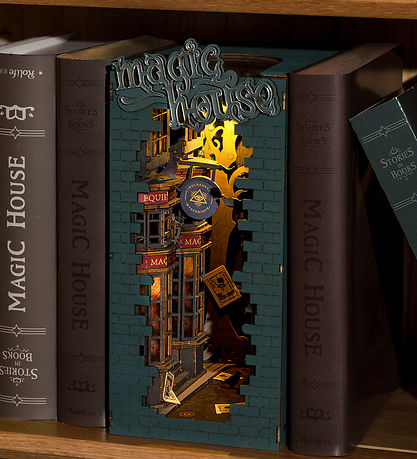 Rolife Miniature Diorama - DIY - Book Nook & Wonderland - Magic
