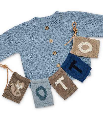 Smallstuff Knitted Flag - Fox - Natural
