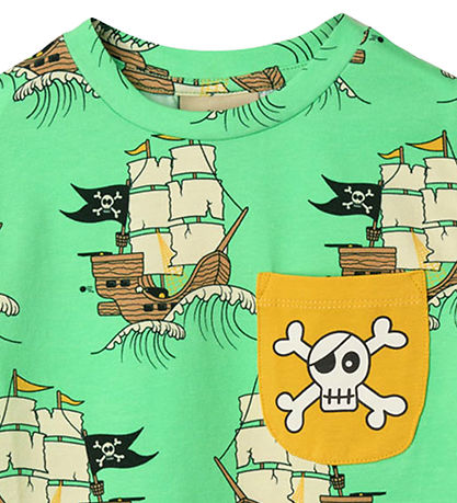 Småfolk Stuttermabolur - Minty Green Te M. Sjóræningjaskip