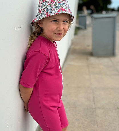 Petit Crabe Coverall Swimsuit - Noe - UV50+ - Mulberry w. Rabbit