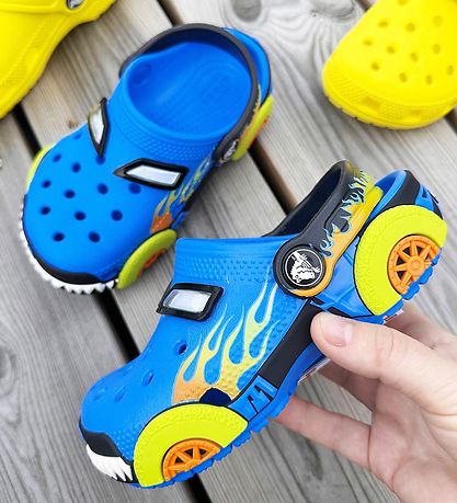 Crocs Sandaalit - Classic+ IAM Monster Truck Cg T NeOc - Neon Oc