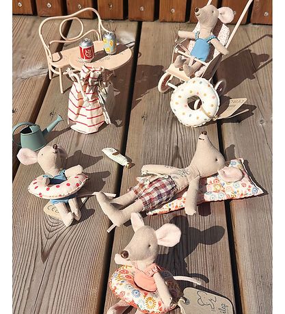 Maileg Beach mouse w. Swim Ring - Little sister - Multi Dots