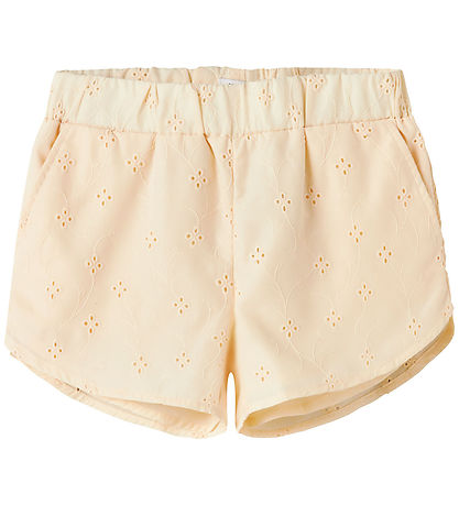 Name It Shorts - NmfVioleta - Buttercream w. Embroidery Anglaise