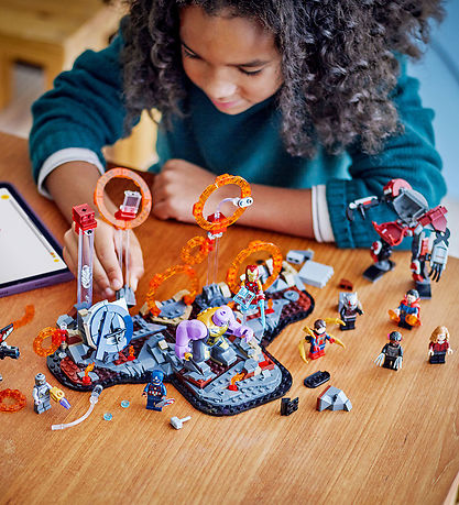 LEGO® Marvel Avengers Endgame - The Final... 76323 - 621 Parts