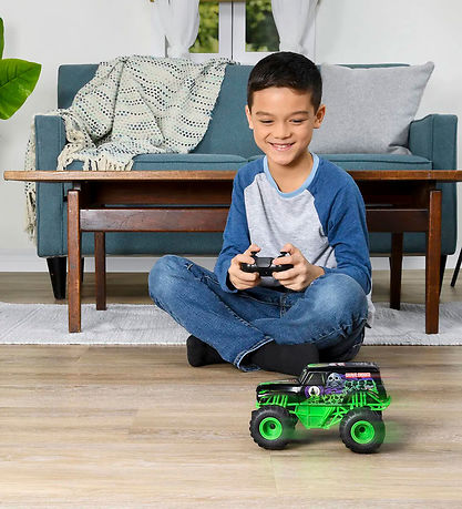 Monster Jam Remote controlled Truck - 1:24 - Grave Digger