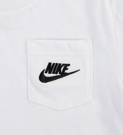 Nike Shorts Set - T-shirt/Shorts - Parachute Beige