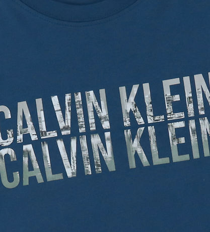 Calvin Klein Stuttermabolur - Árstíðabundin Lógó - Blue Jean