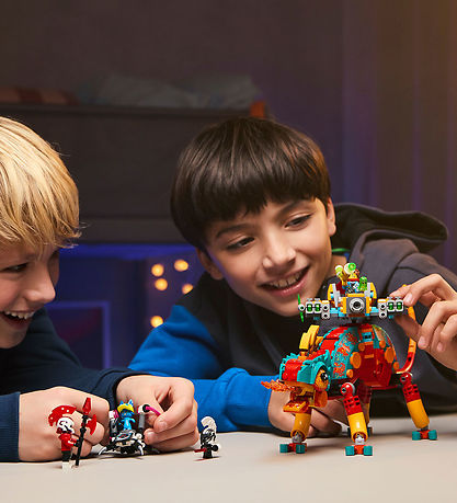 LEGO® DREAMZzz - Mateo's Fire Chameleon 71492 - 443 Parts