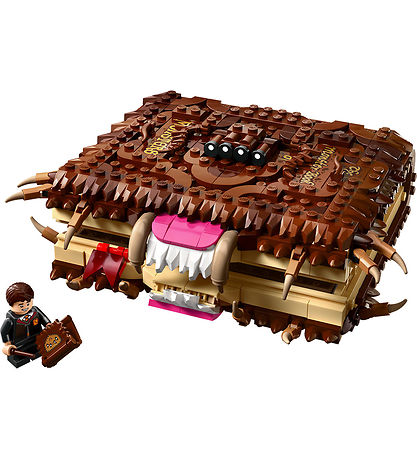 LEGO® Harry Potter - Chomping Monster Book of Monsters 76449 - 5