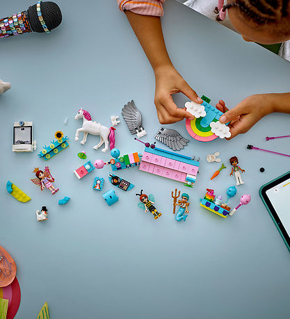 LEGO® Friends - Einhyrningsbúningaveisla... 42661 - 261 Partar