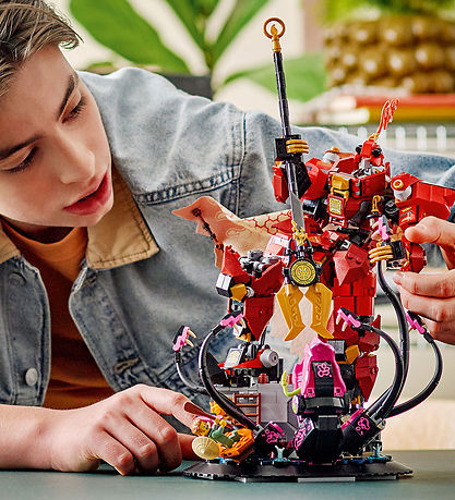 LEGO® Ninjago - Ildridderens robot 71846 - 996 Partar