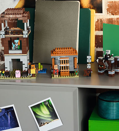 LEGO® Minecraft - The Pillager Outpost and Ravager 21278 - 665 P