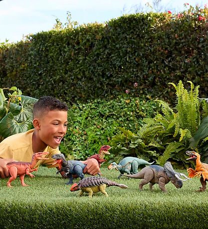 Jurassic World Toys - Wild Roar - Utahraptor