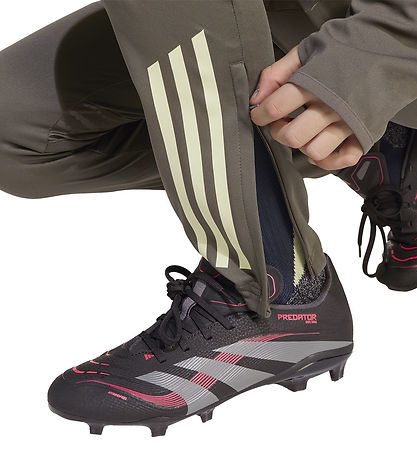 adidas Performance Tracksuit - Real TK - Almlim/Utigre