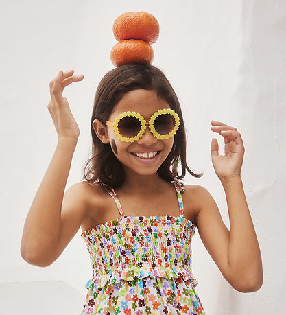 Molo Sunglasses - Silly - Sour Lemon