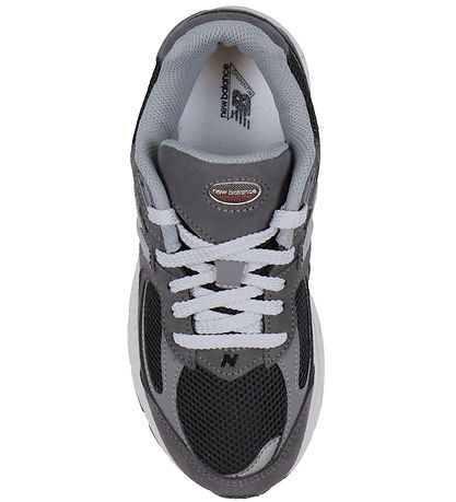 New Balance Skór - 2002 - Black Sement/Castlerrock