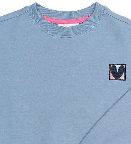 The New Sweatshirt - TnPetria - Tempest w. Heart