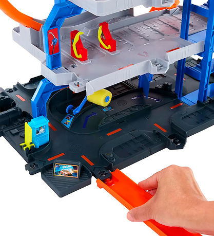 Hot Wheels City MEGA Garage