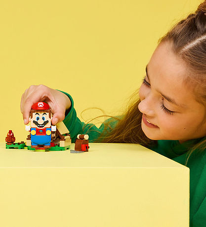 LEGO® Super Mario - Kapten Paddas läger 72040 - 159 Delar