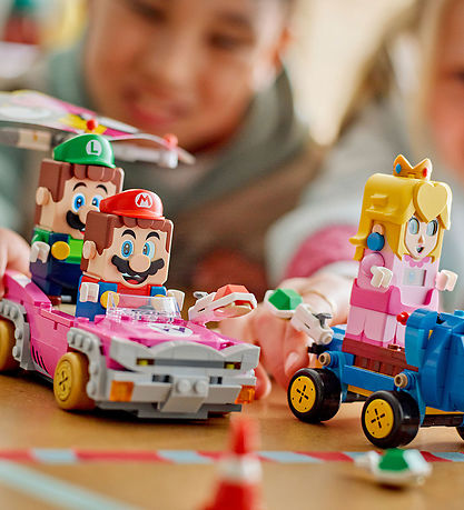 LEGO® Super Mario - Mario Kart Wario og King Boo 72038 - 512 Set