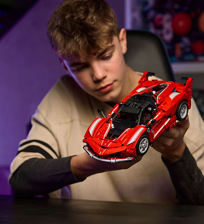 LEGO® Technic - Ferrari FXX K 42212 - 897 Partar