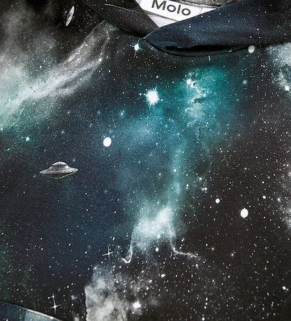 Molo Hettupeysa - Ratata - Deep Space