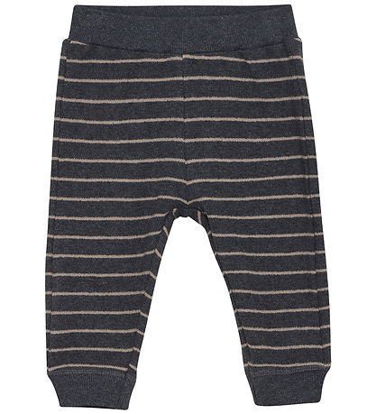 En Fant Joggingbuxur - Ebony M. Rendur