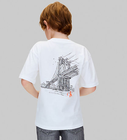 Calvin Klein T-shirt - City Scene - Bright White w. Orange