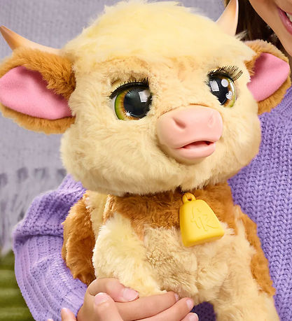 FurReal Toys - Maggie The Feed & Follow Cow