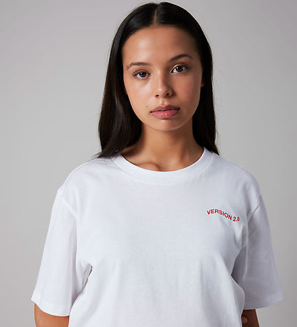 LMTD T-shirt - NlfHeart - Bright White/Red