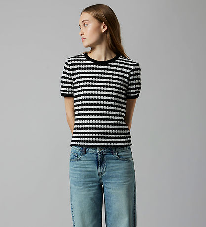 LMTD T-shirt - Knitted - NlfSille - Black/White