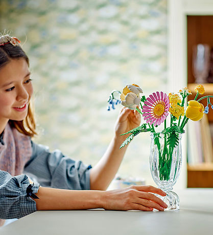 LEGO® Botanicals - Little Summery Bouquet 10347 - 373 Parts