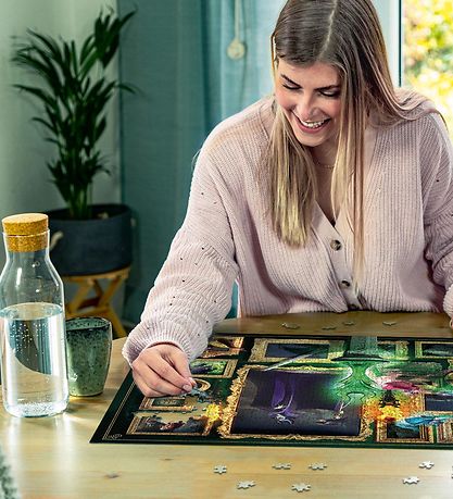 Ravensburger Puzzle - 1000 Pieces - Villainous: Maleficent