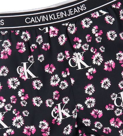 Calvin Klein Stuttbuxur - Svart M. Blóm