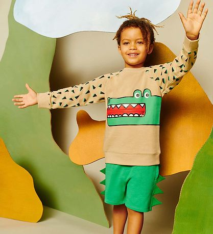 Stella McCartney Kids Sweat Shorts Green w. Thanks KW IE