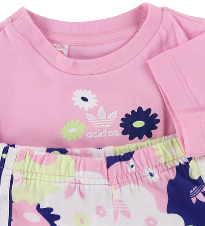 Adidas floral shorts set store