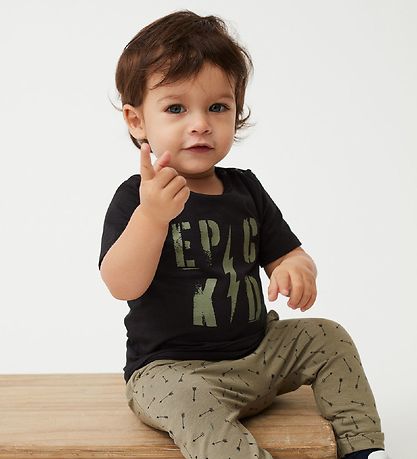 Petit by Sofie Schnoor Stuttermabolur - Svart