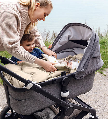Voksi Footmuff - Explorer - 105 cm - Sandstone Peac