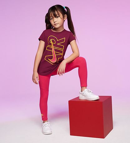Nike Stuttermabolur - Sangria