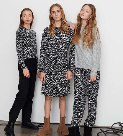 Petit by Sofie Schnoor Byxor - Black