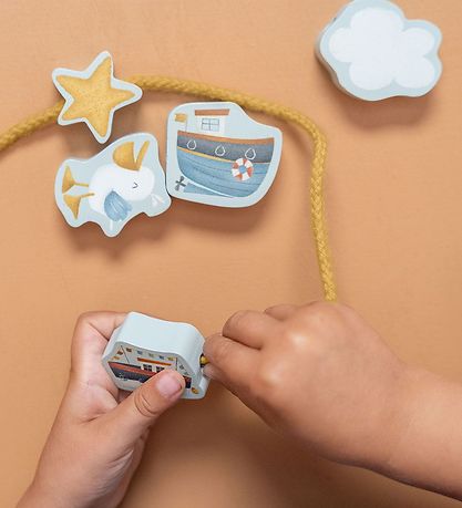 Little Dutch Activity Toy - Sailors Bay