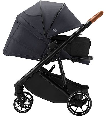 Britax Römer Barnalyfta - Strider M - Black Shadow