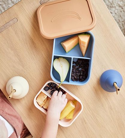 OYOY Lunchbox - Yummy+ - Small - Green/Camel