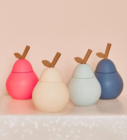 OYOY Cup w. Straws - Pear - Silicone - Cherry Red