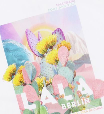 Lala Berlin Stuttermabolur - Celia - Lala Desert
