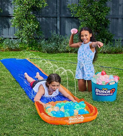 Bunch O Balloons Water toys - Water Slide Wipeout w. 100+ Water