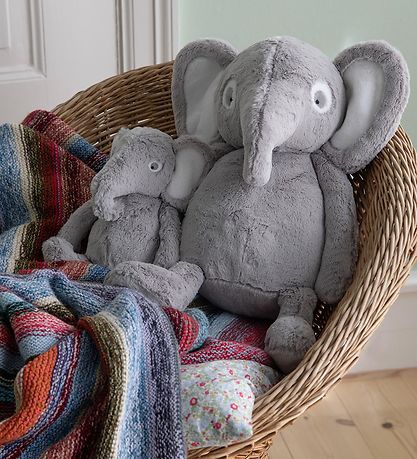 Sebra Soft Toy - 22 cm - The elephant Finley
