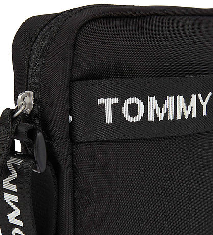 Tommy Hilfiger Shoulder Bag - TJM Essential Reporter - Black
